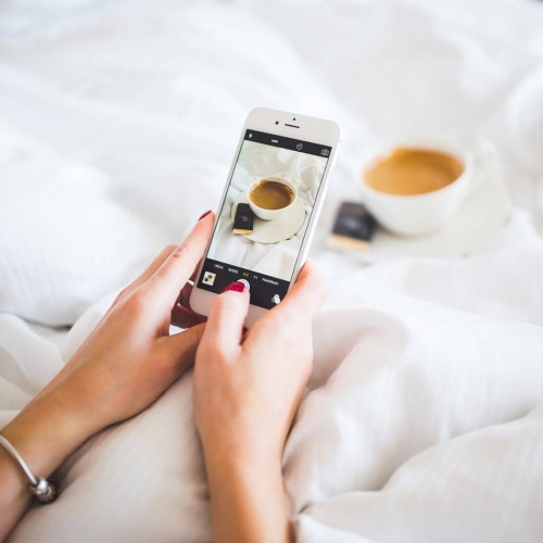 Image with title - lorem ipsum dolor sit amet